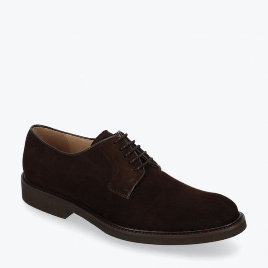 ¿Qué zapatos usar con pantalones chinos de hombre?