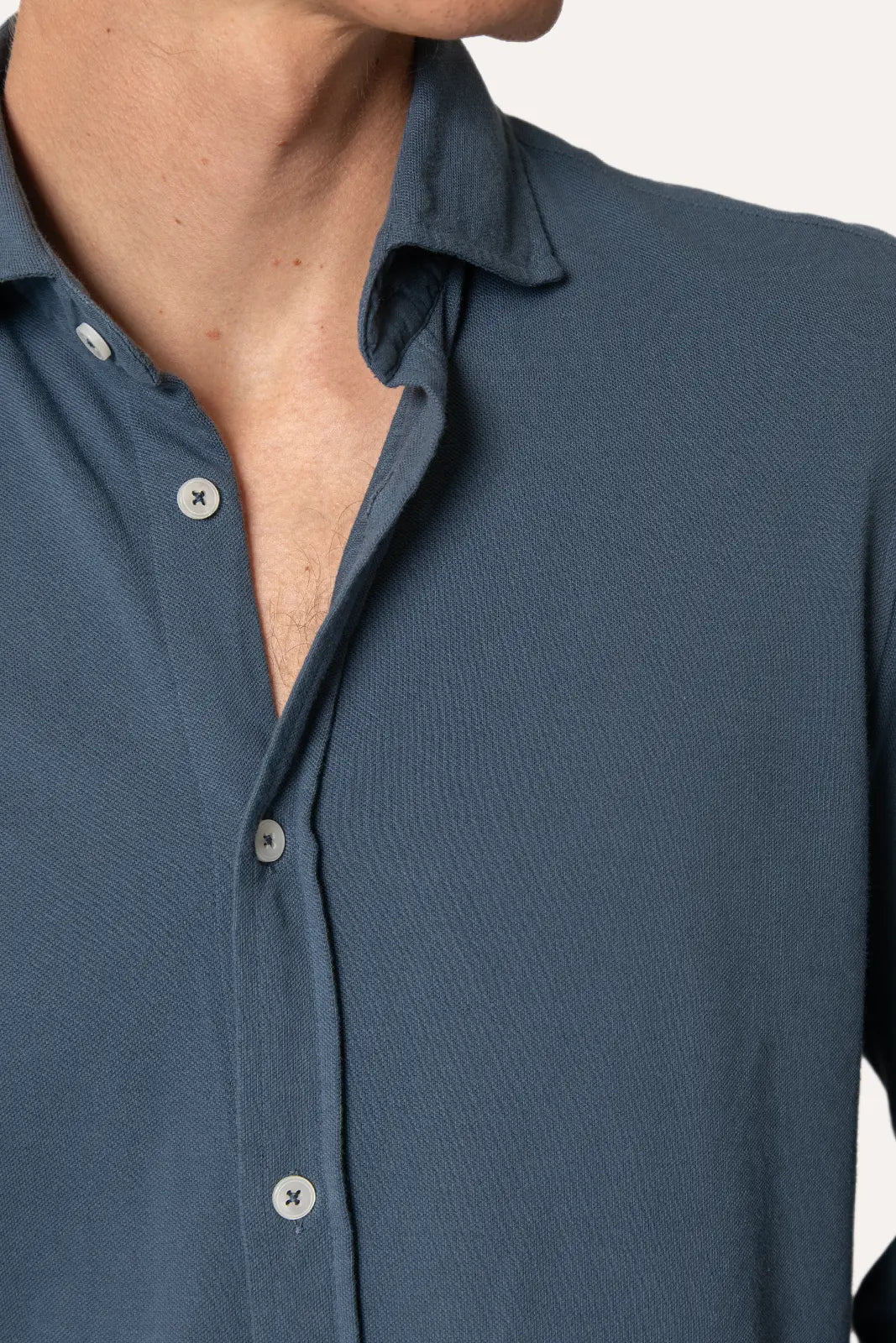 CAMISA DE PIQUÉ AZUL OSCURO