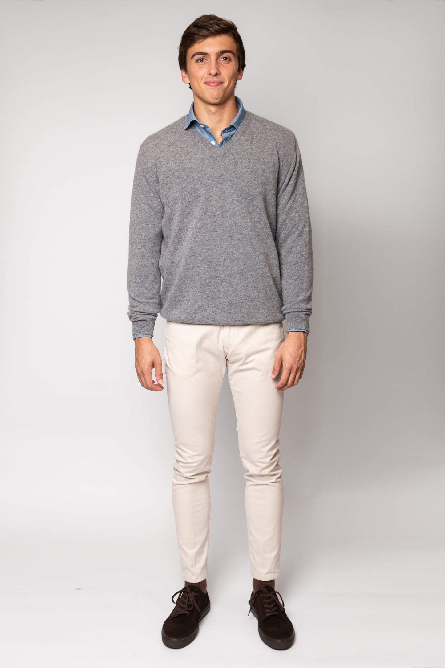 JERSEY CUELLO PICO GRIS