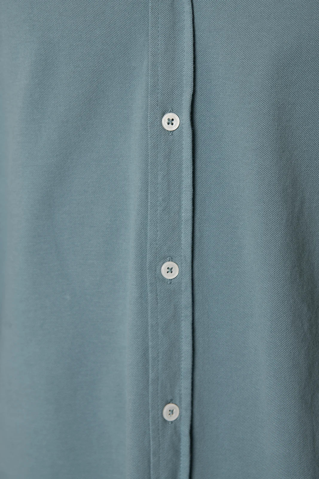 CAMISA DE PIQUÉ VERDE AZULADO