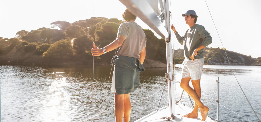 Los mejores Outfits de Playa para Hombre [Verano 2025] - TWAY