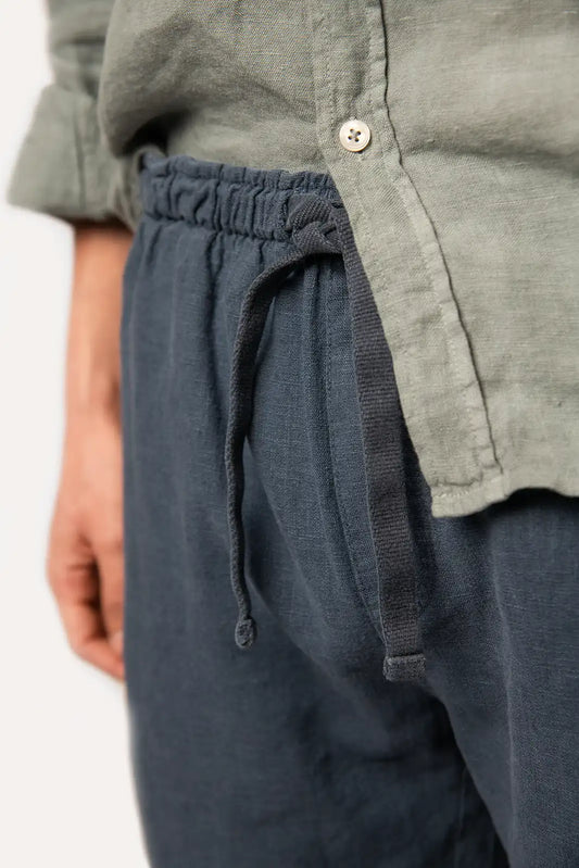 BERMUDAS DE LINO AZUL