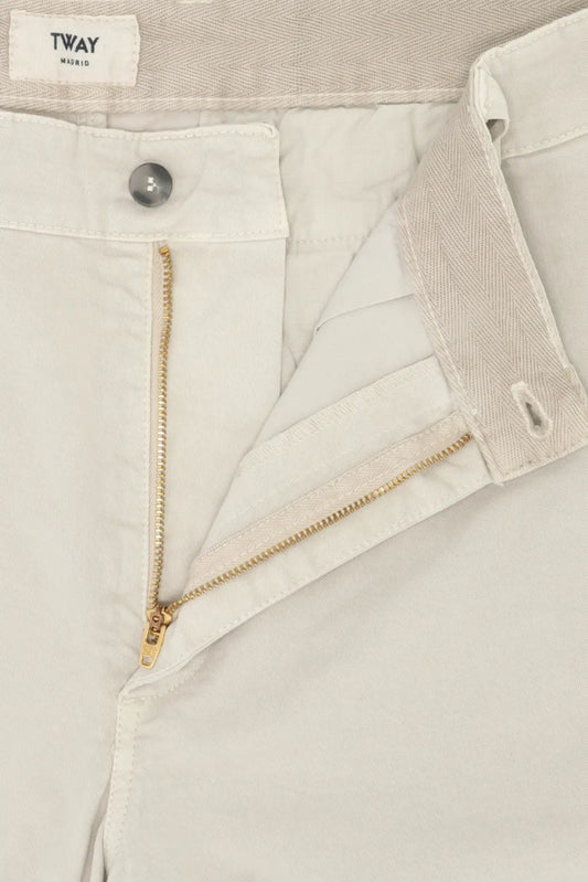 BERMUDAS CHINO BEIGE