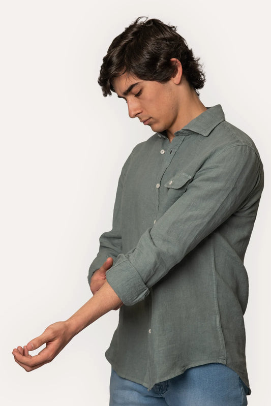 CAMISA CON BOLSILLO DE LINO VERDE