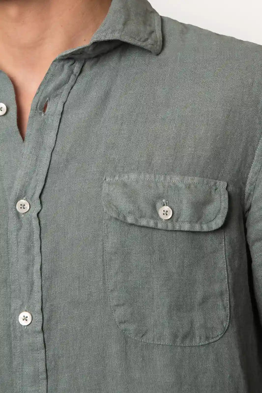 CAMISA CON BOLSILLO DE LINO VERDE