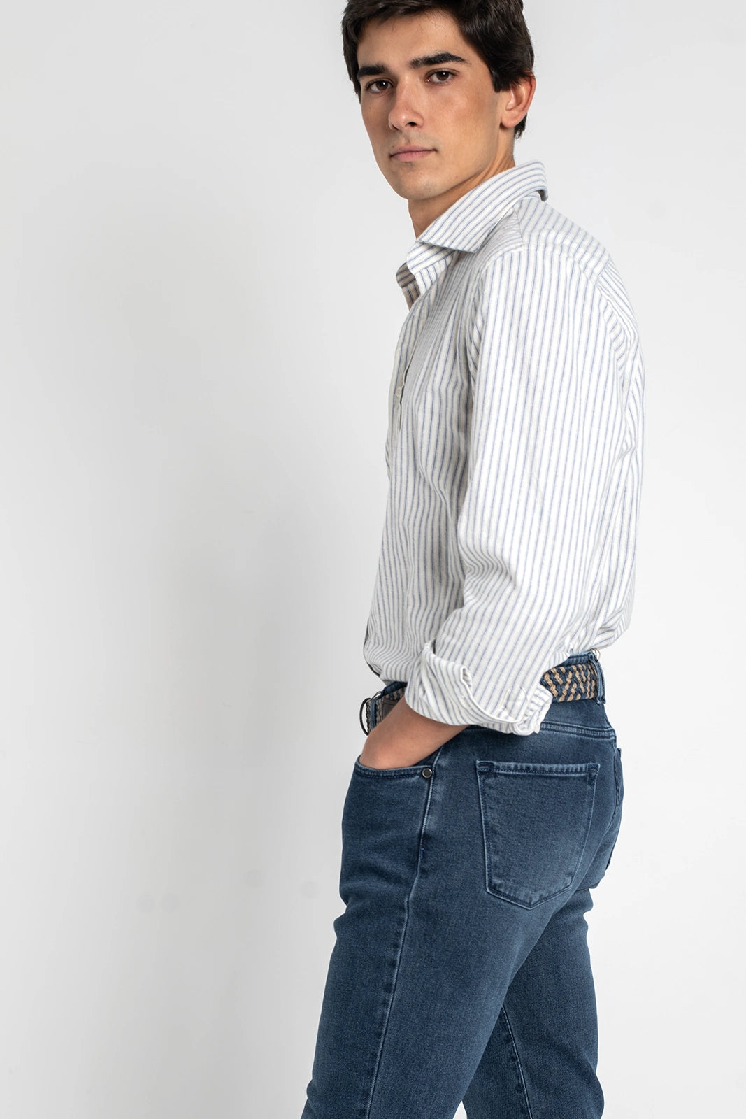 CAMISA HUESO RAYAS AZULES