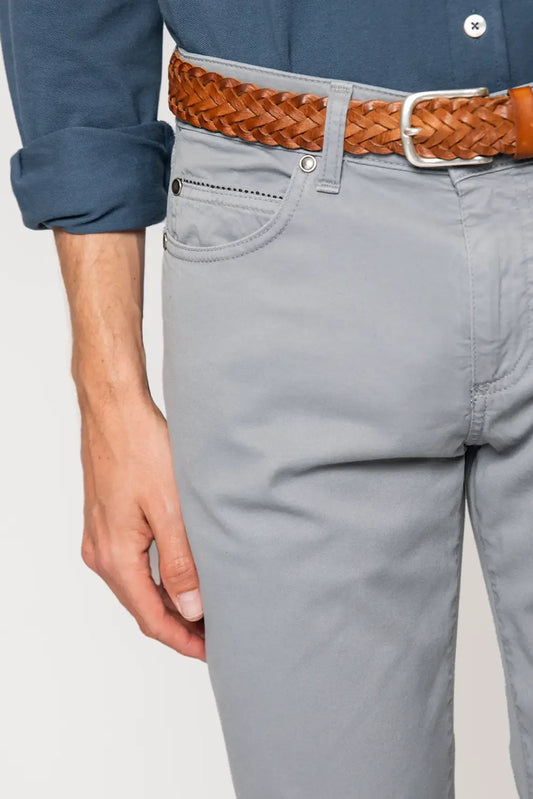 PANTALÓN 5 BOLSILLOS GRIS