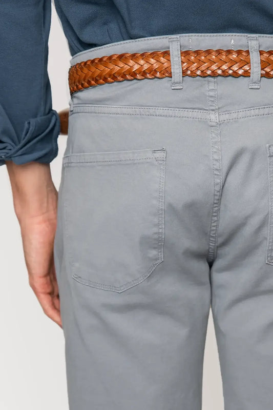 PANTALÓN 5 BOLSILLOS GRIS