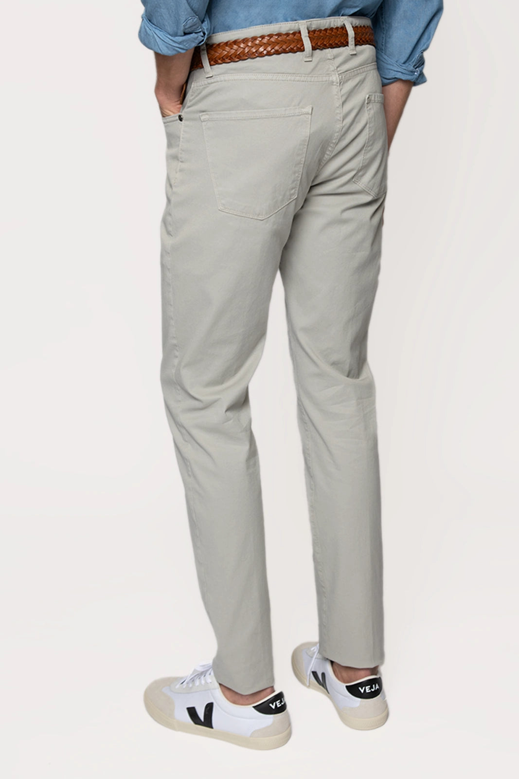 PANTALÓN 5 BOLSILLOS PIEDRA