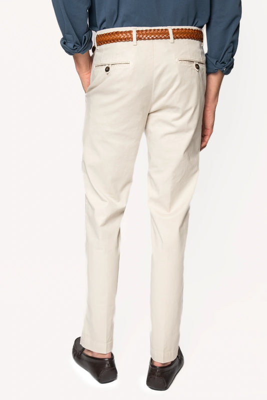 PANTALÓN CHINO BEIGE
