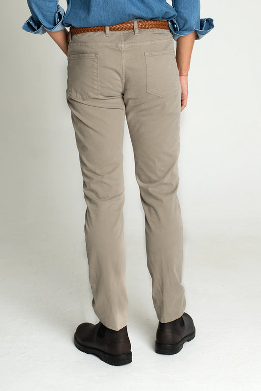 PANTALÓN 5 BOLSILLOS TOPO