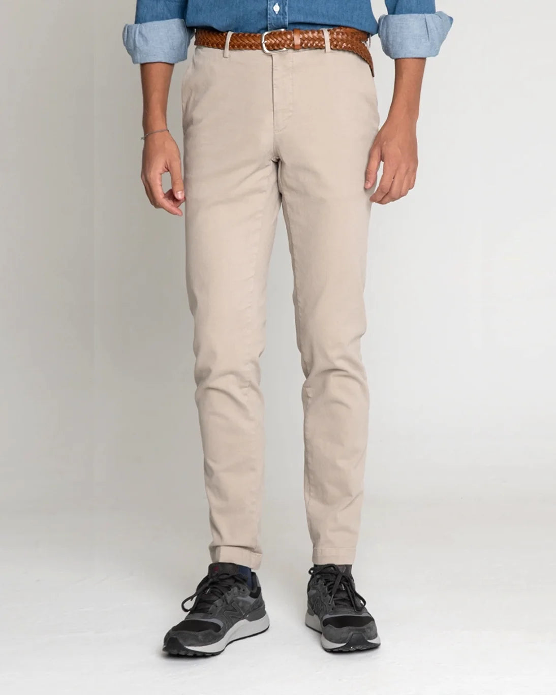 PANTALÓN CHINO BEIGE