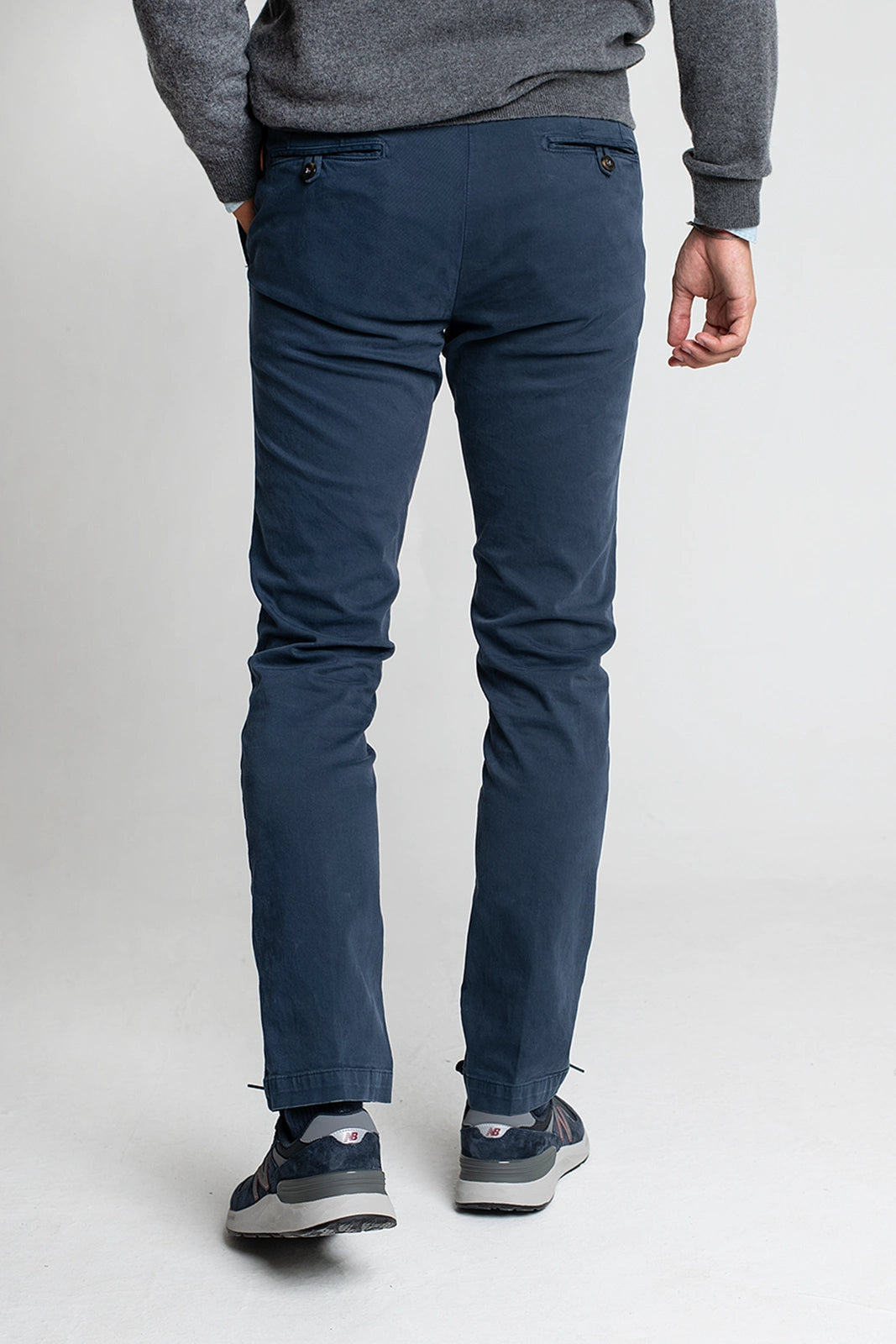 PANTALÓN CHINO AZUL MARINO
