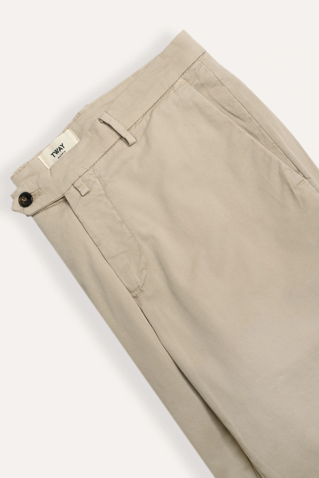 PANTALÓN CHINO BEIGE