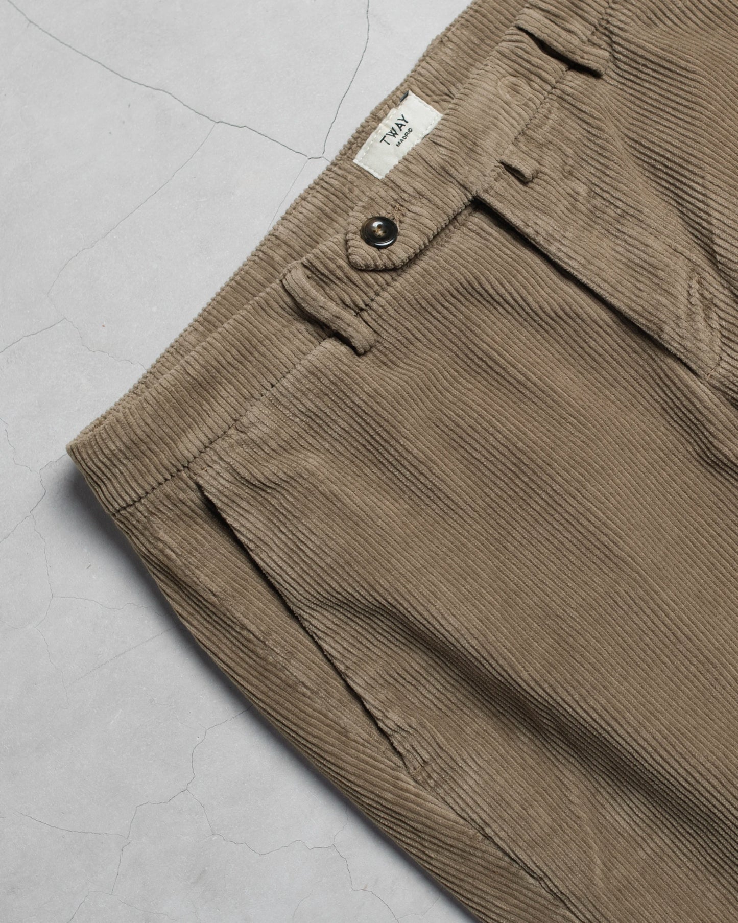 PANTALON CHINO PANA MARRÓN