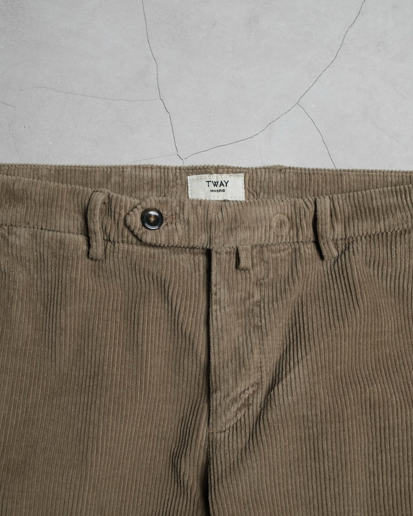 PANTALON CHINO PANA MARRÓN