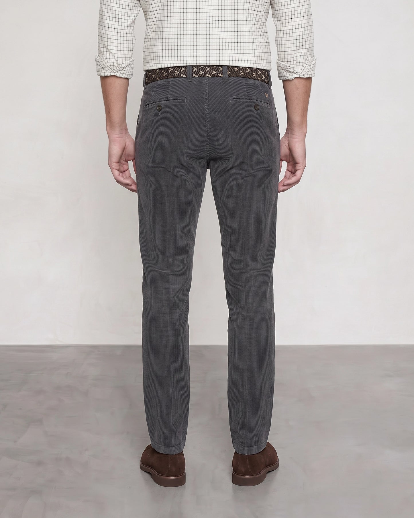 PANTALON CHINO PANA GRIS