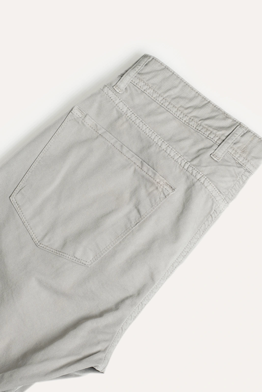 PANTALÓN 5 BOLSILLOS GRIS