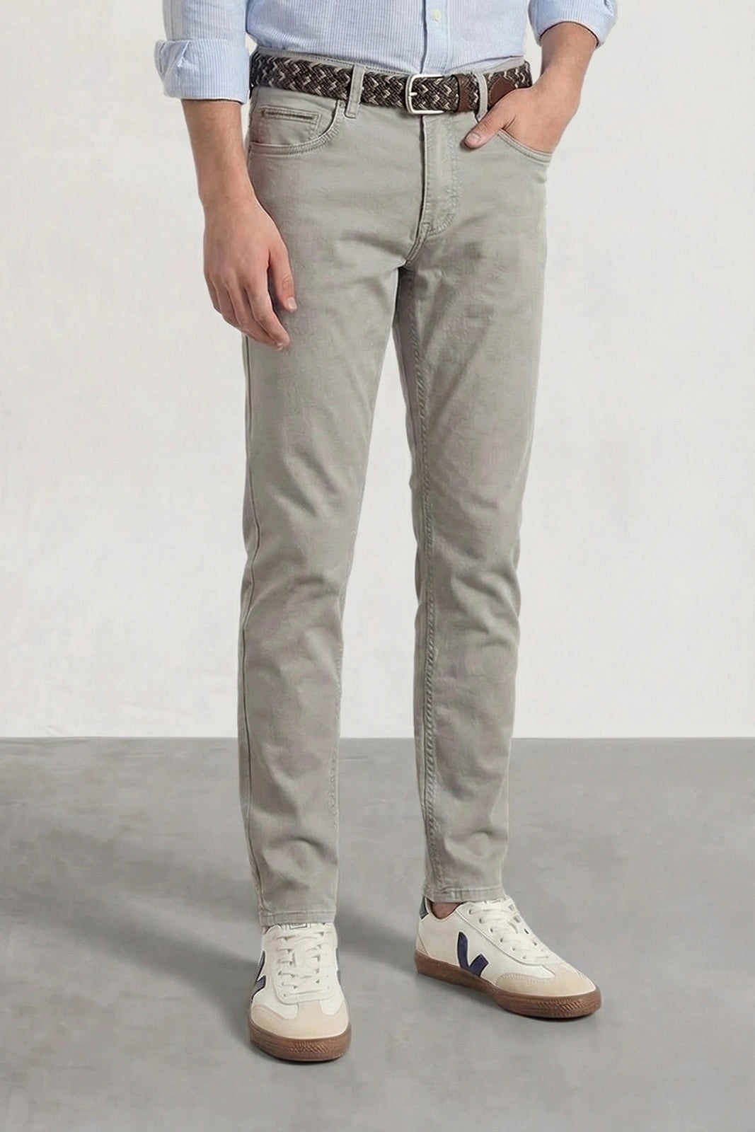 PANTALÓN 5 BOLSILLOS GRIS