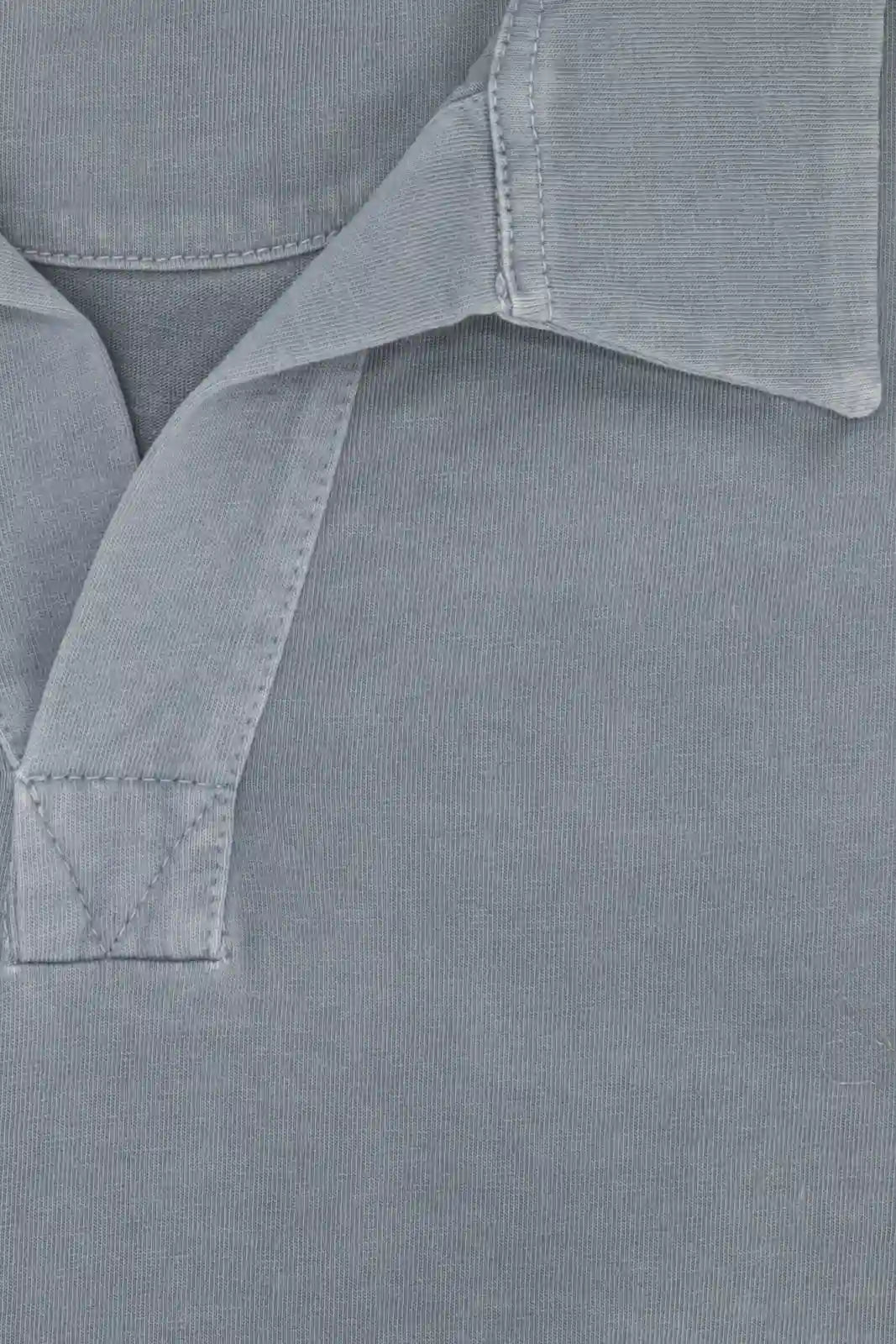 POLO JERSEY SIN BOTONES GRIS