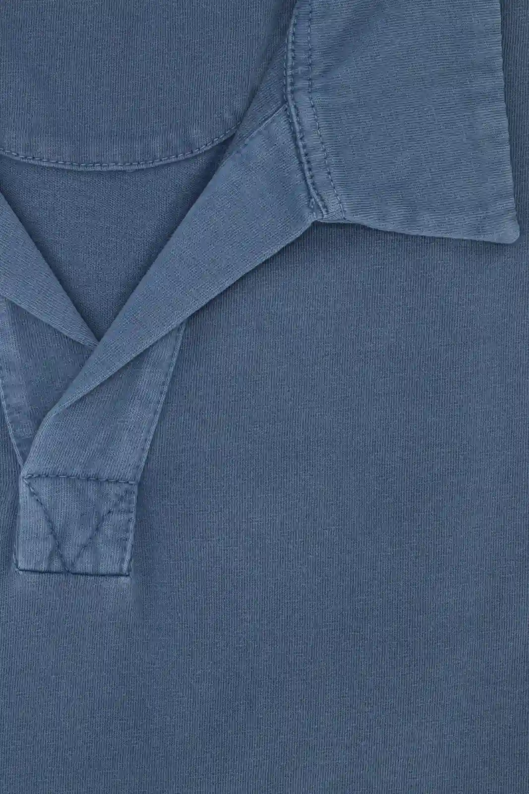 POLO JERSEY SIN BOTONES AZUL