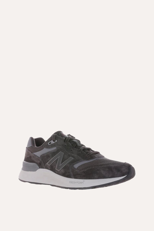 ZAPATILLAS GRISES NEW BALANCE 880