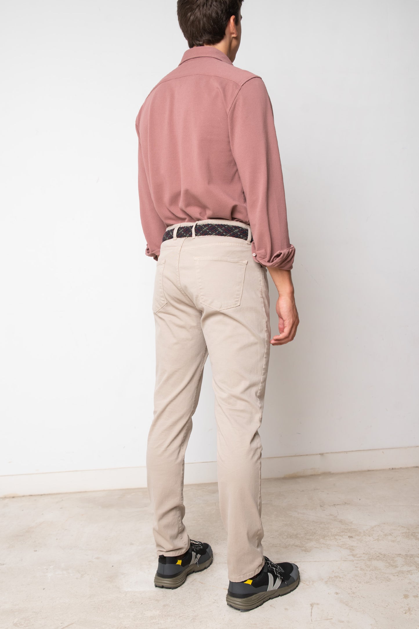 PANTALÓN 5 BOLSILLOS BEIGE OSCURO