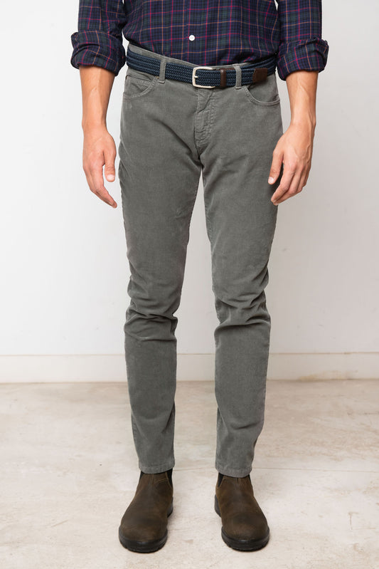 PANTALÓN 5 BOLSILLOS DE PANA GRIS VERDOSO
