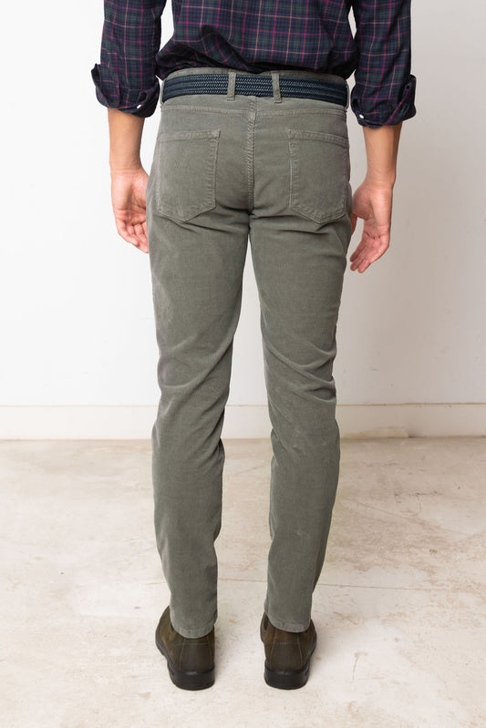 PANTALÓN 5 BOLSILLOS DE PANA GRIS VERDOSO
