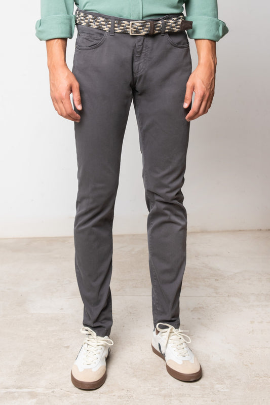 PANTALÓN 5 BOLSILLOS GRIS
