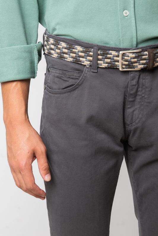 PANTALÓN 5 BOLSILLOS GRIS