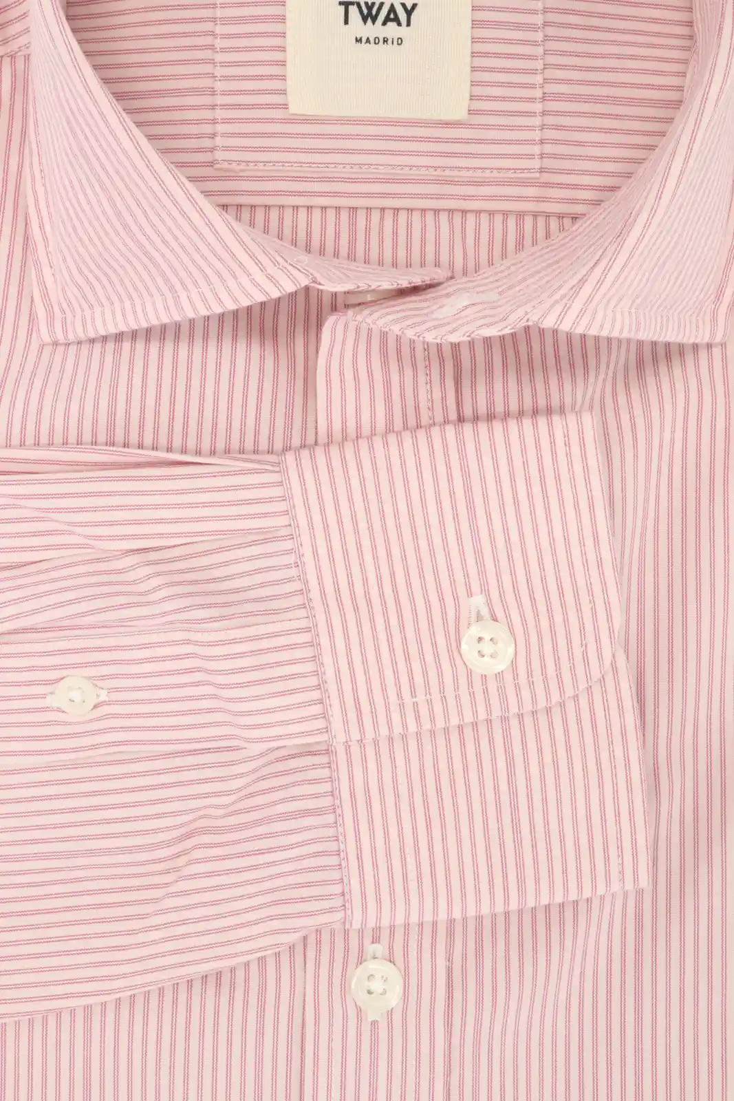 CAMISA ROSA CON RAYAS FINAS