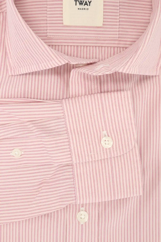 CAMISA ROSA CON RAYAS FINAS