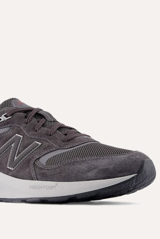 ZAPATILLA NB FRESH FOAM WALKING 880 V7