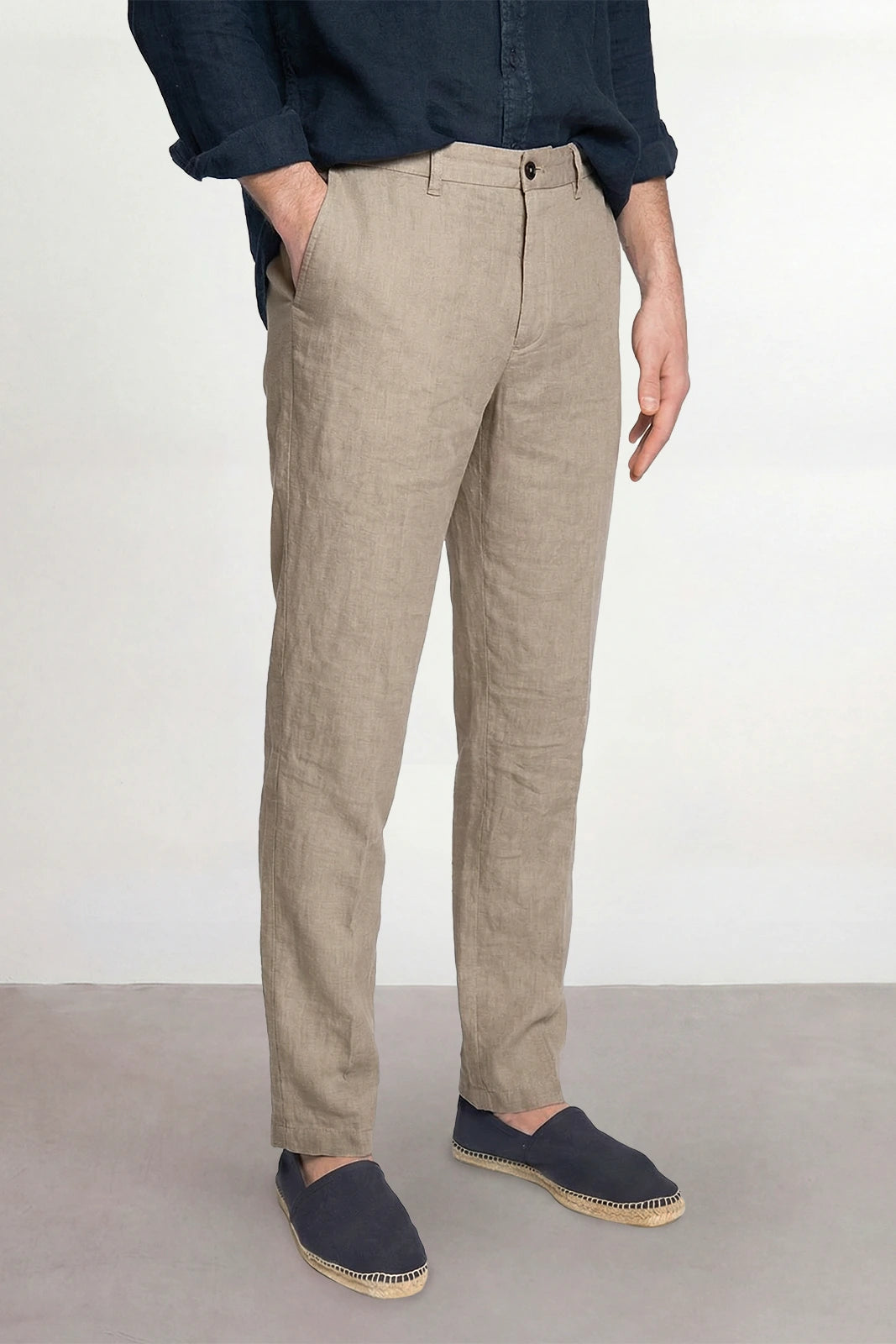 PANTALÓN CHINO LIGERO TOSTADO